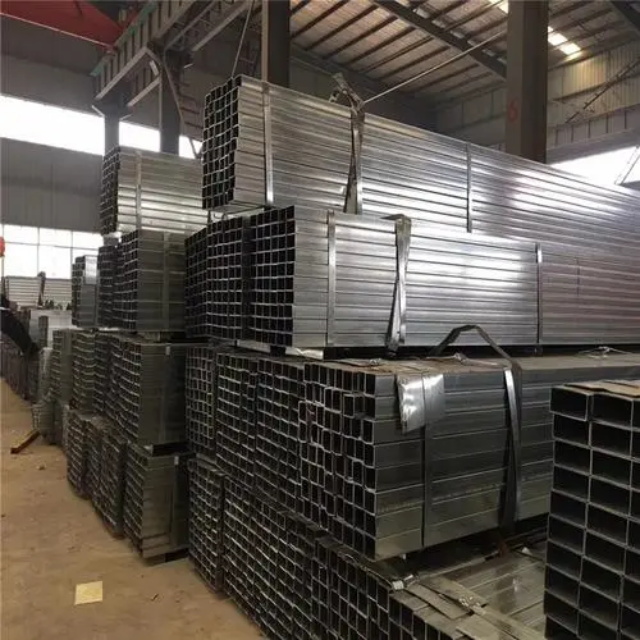 比如Q355B光亮方管 冷拉精加工高精度矩形管材